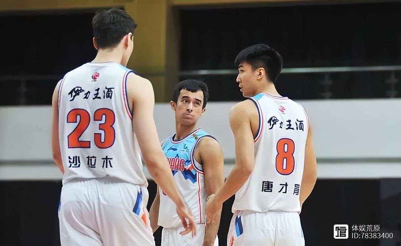 开云注册-关于窗口期那不勒斯调整名单以备荷甲，完成体检环节打磨，话题不断，赛季目标并未改变的信息