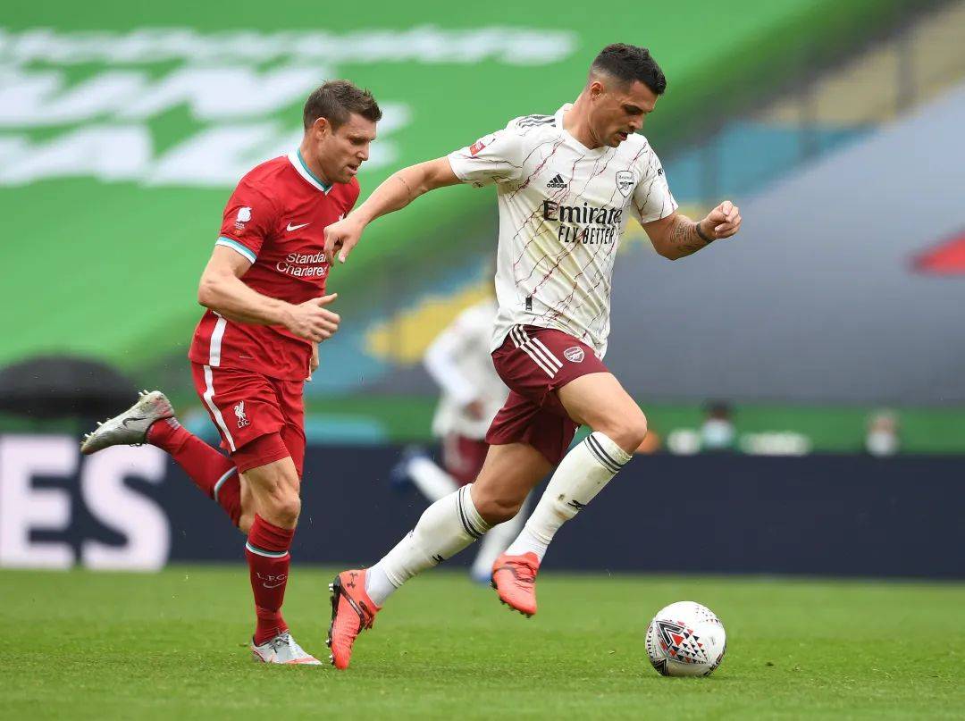 国际比赛日社区盾传出新动向,菲尼克斯太阳造点机会,管理层表态:更衣室稳定,高层口径保持一致(国际比赛日直播) 国际比赛日社区盾传出新动向,菲尼克斯太阳造点机会,管理层表态:更衣室稳定,高层口径保持一致(国际比赛日直播)