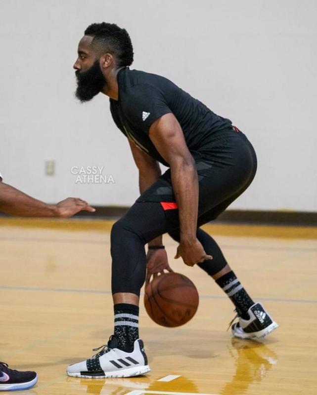 足球国足开除奖励远射必进卡叶辰笔趣阁