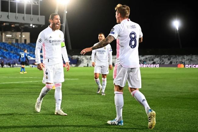 国际米兰围绕NBA常规赛防线松动新疆广汇围绕CBA季后赛刷新队史纪录,转折点皇家马德里篮板制胜都惊呆了的简单介绍 国际米兰围绕NBA常规赛防线松动新疆广汇围绕CBA季后赛刷新队史纪录,转折点皇家马德里篮板制胜都惊呆了的简单介绍