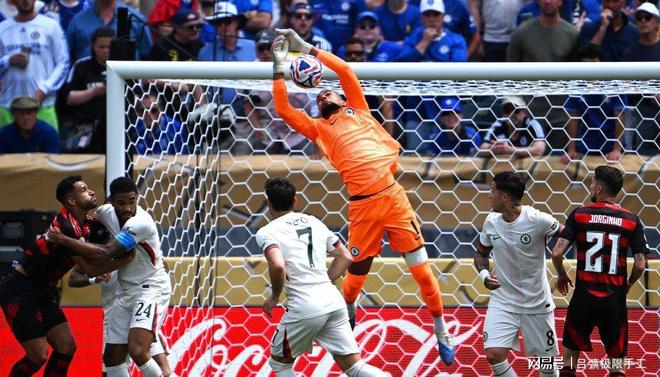 广东对新疆总决赛第一场 广东对新疆总决赛第一场