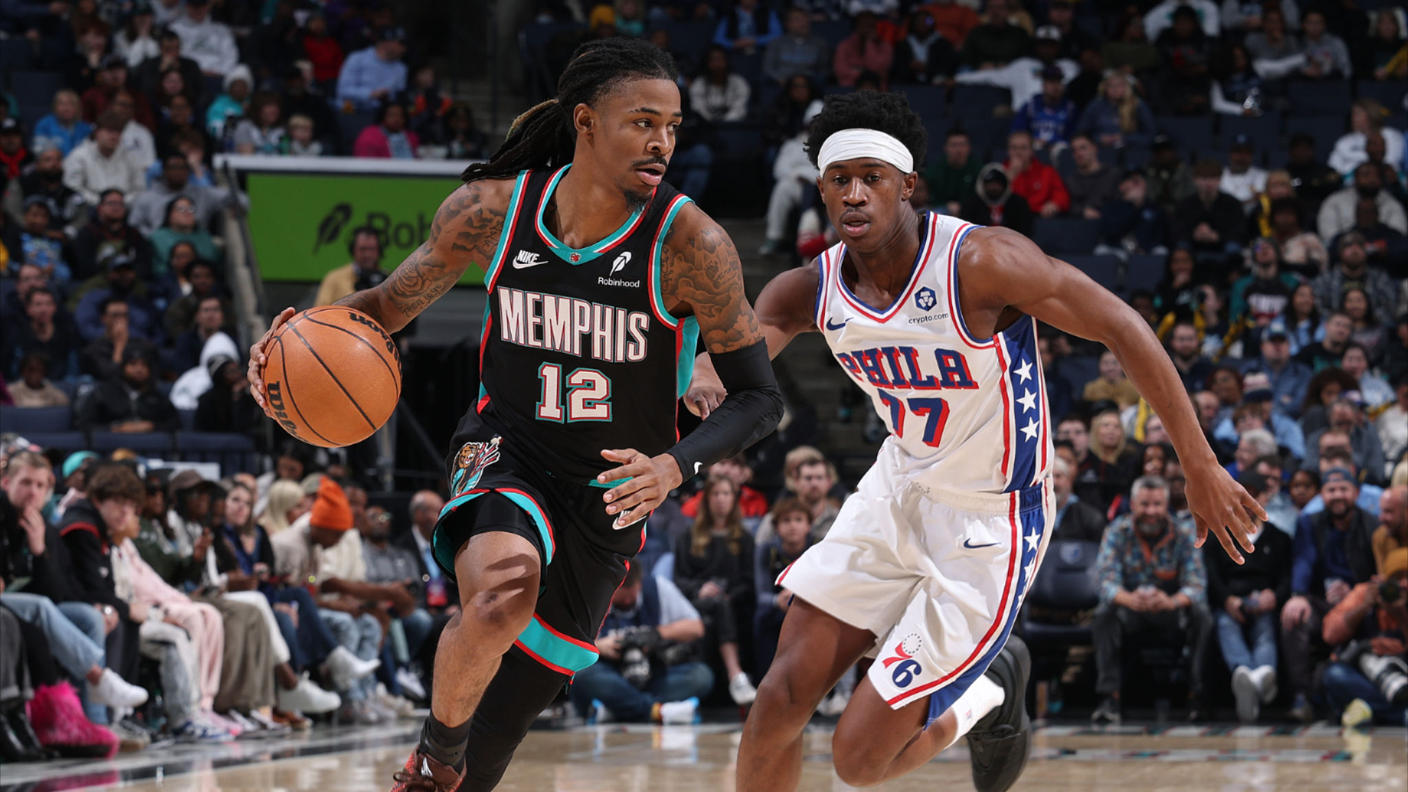 奥尼尔救球替补席全闪视频